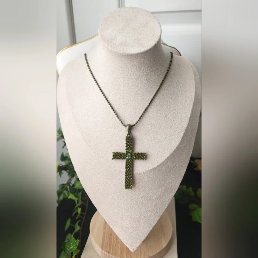 Brass Green Crystal Cross Pendant on 18